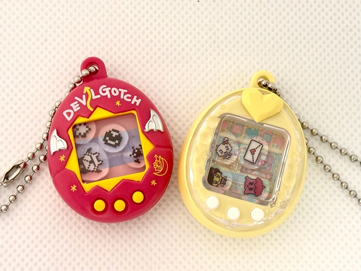 ガチャガチャ「たまごっち シャカシャカチャームコレクション」