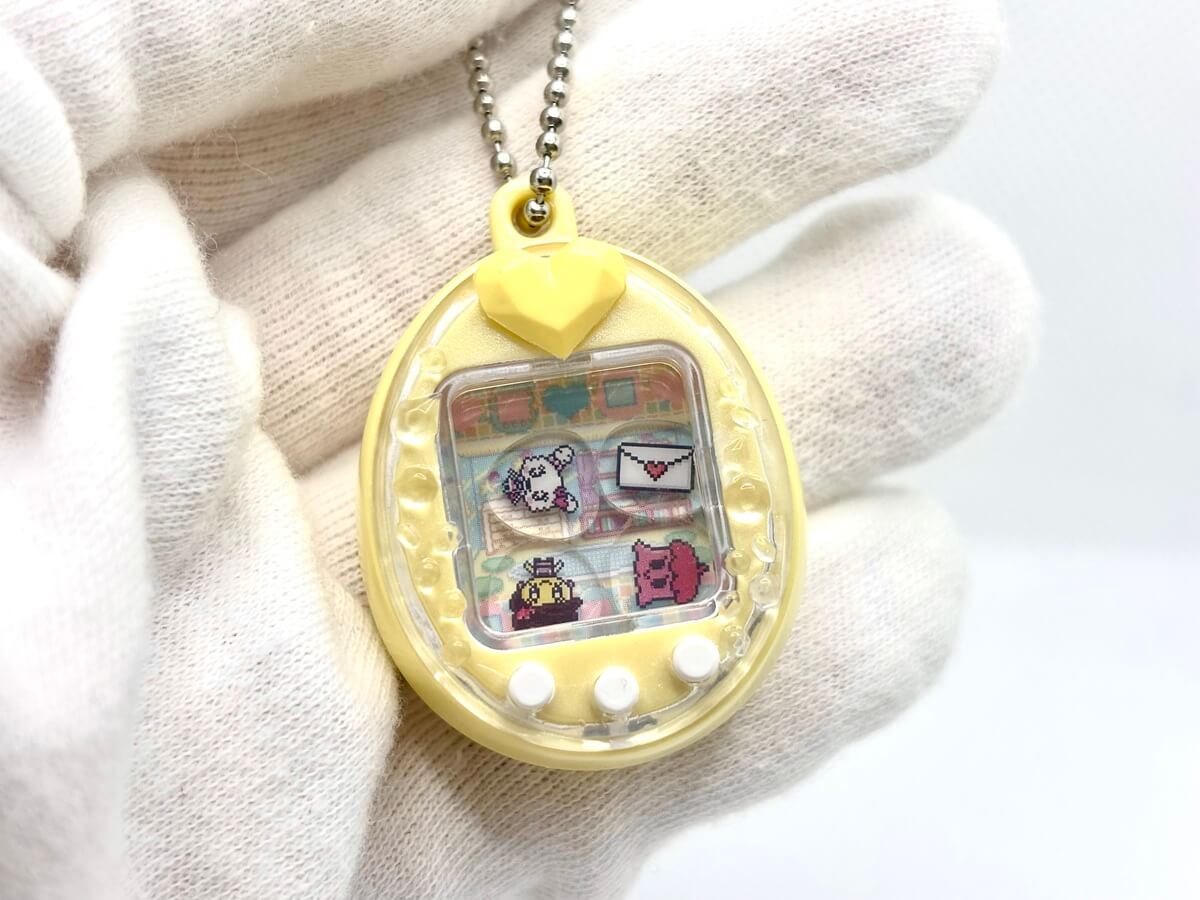 ガチャガチャ「たまごっち シャカシャカチャームコレクション」