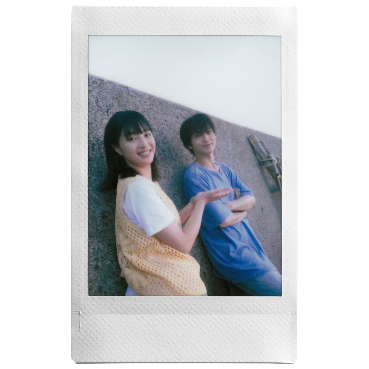 映画『汝、星のごとく』× instax™“チェキ” ふたりの時間をたどる写真展